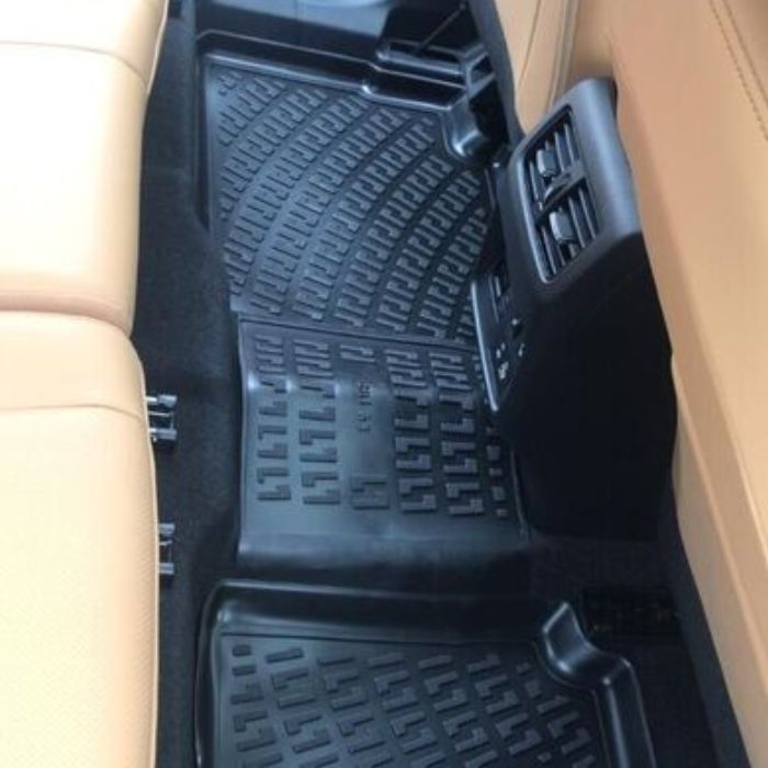 Задни стелки RizLine за Nissan X-Trail IV e-POWER 2022-